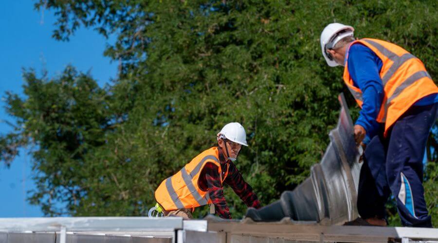 Professional metal roof installation in Collierville, TN